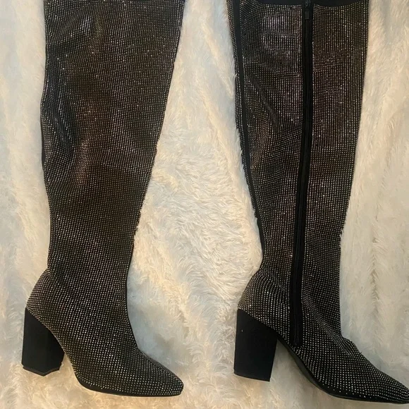 OVER THE KNEE HEEL BOOT - STRETCH KNIT STUDDED BLACK (WW) - Picture 6 of 10